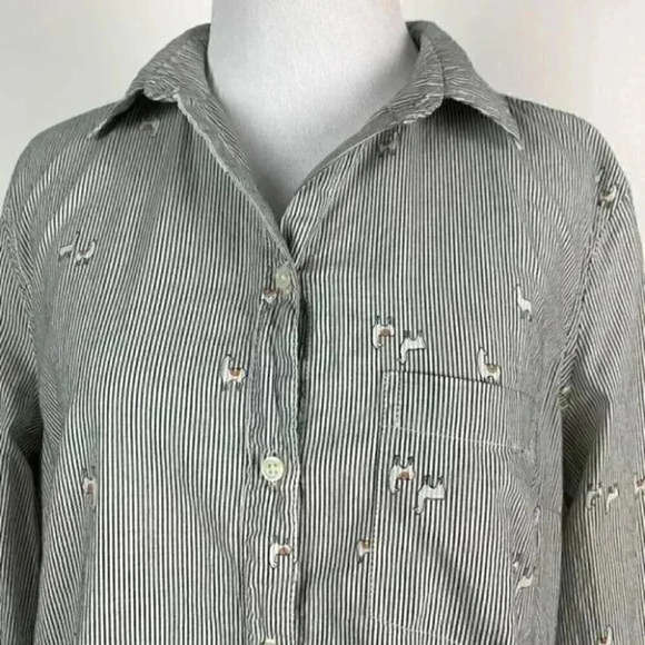 Old Navy womens top sz M white gray alpaca llama - Picture 7 of 11